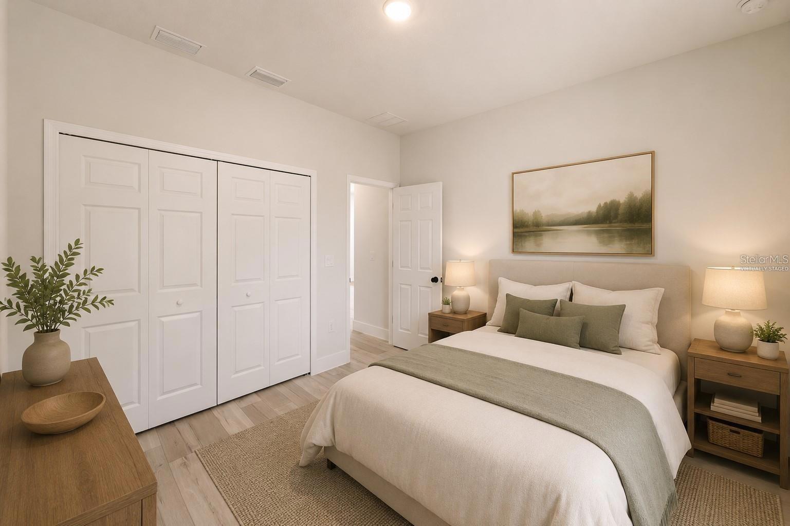 O6441939 Property Photo 44