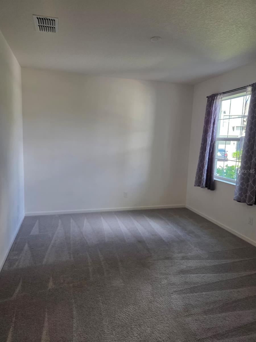 1116 Hendon Loop Property Photo 11