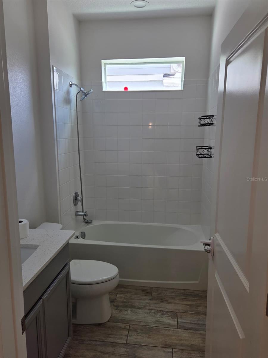 1116 Hendon Loop Property Photo 13