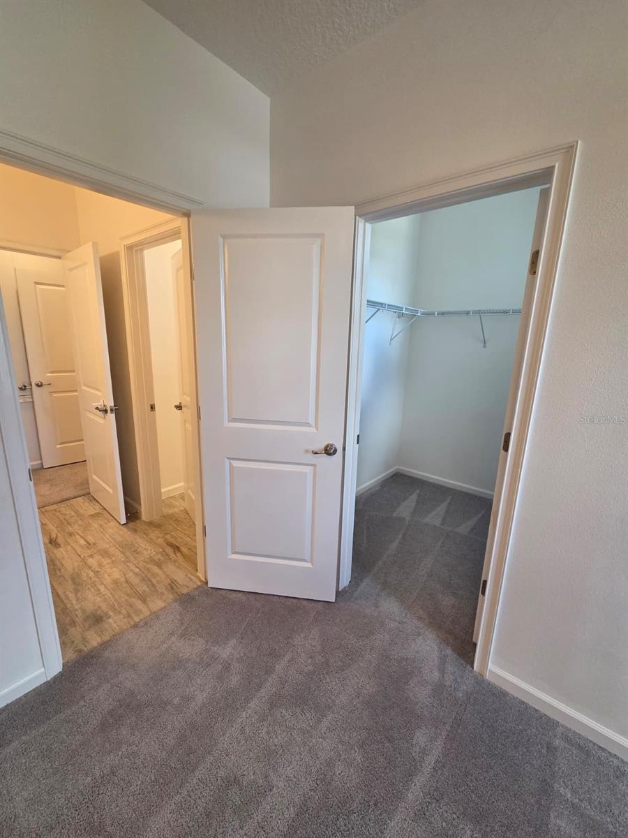 1116 Hendon Loop Property Photo 27