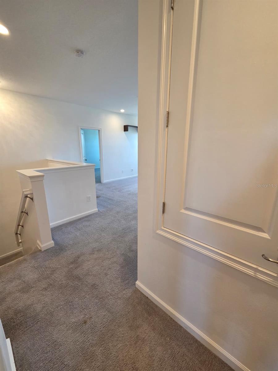1116 Hendon Loop Property Photo 31