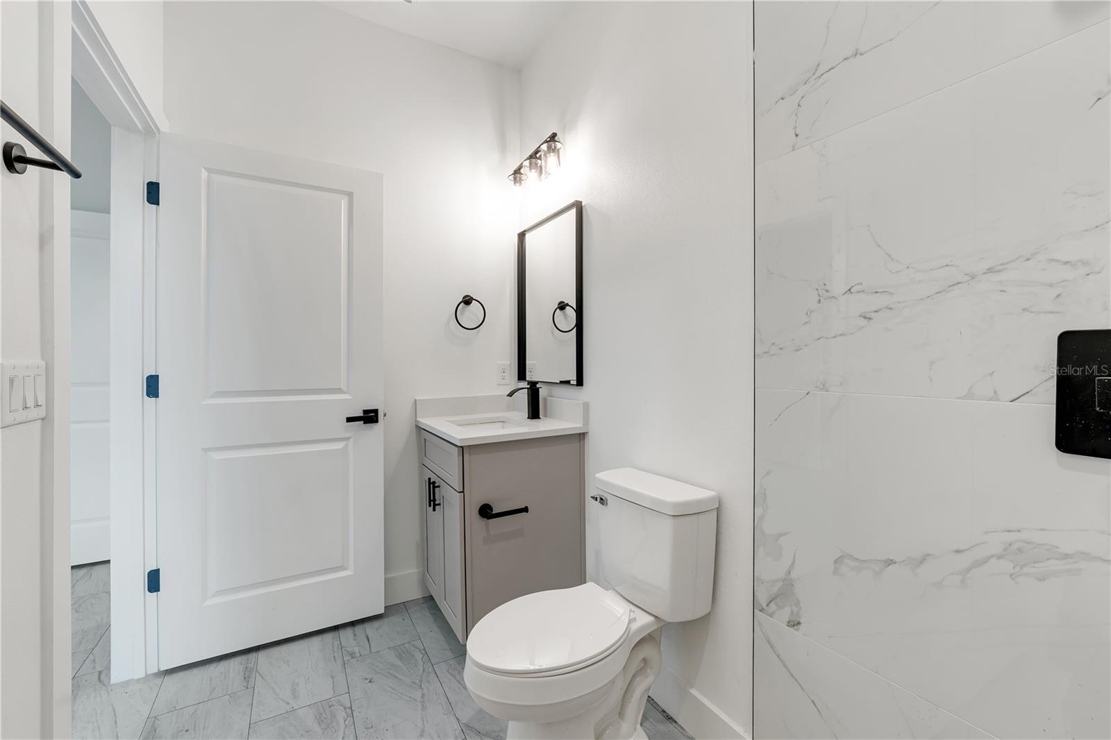 1115 W Cary Dr Property Photo 23