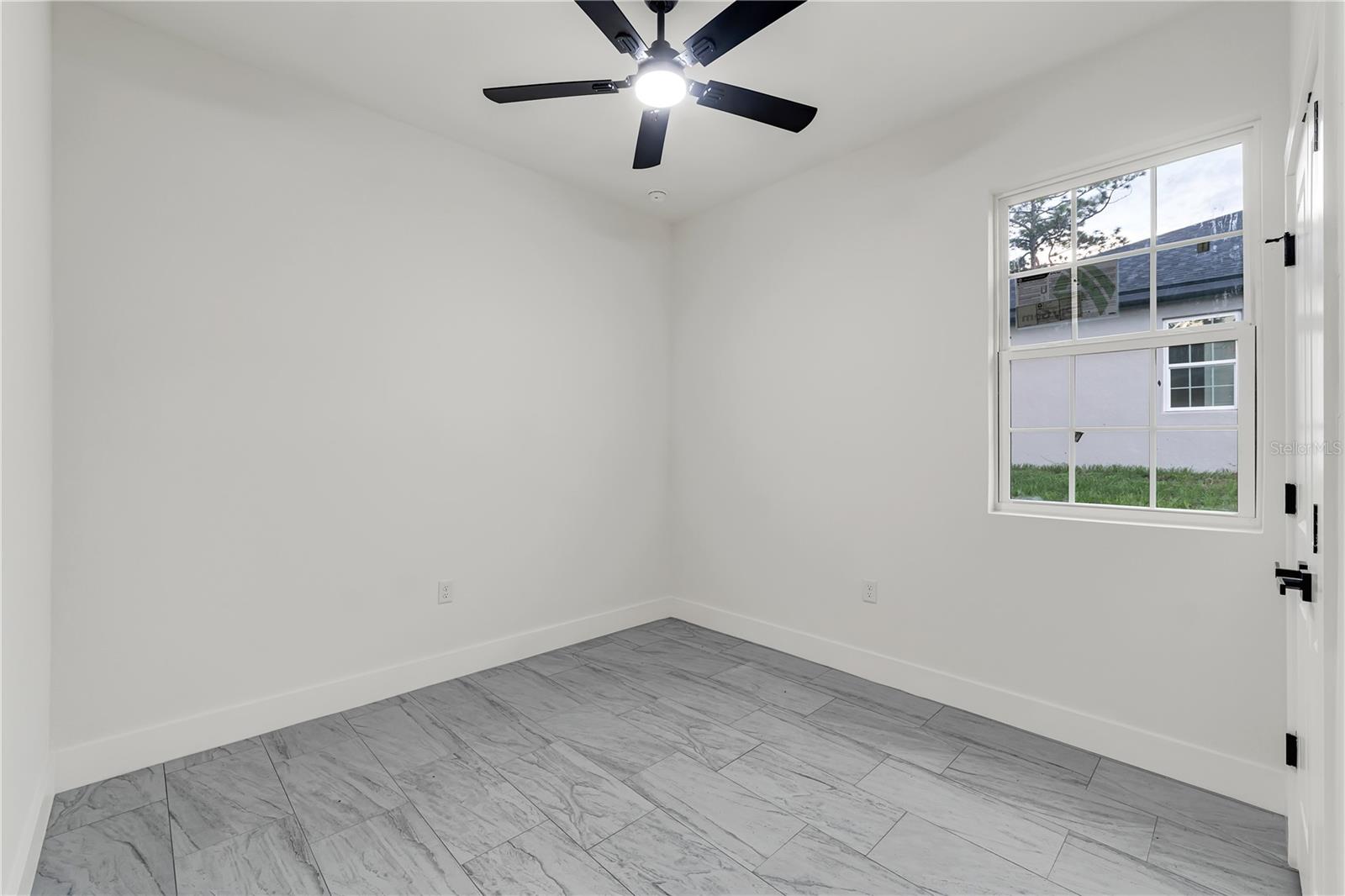 1115 W Cary Dr Property Photo 28