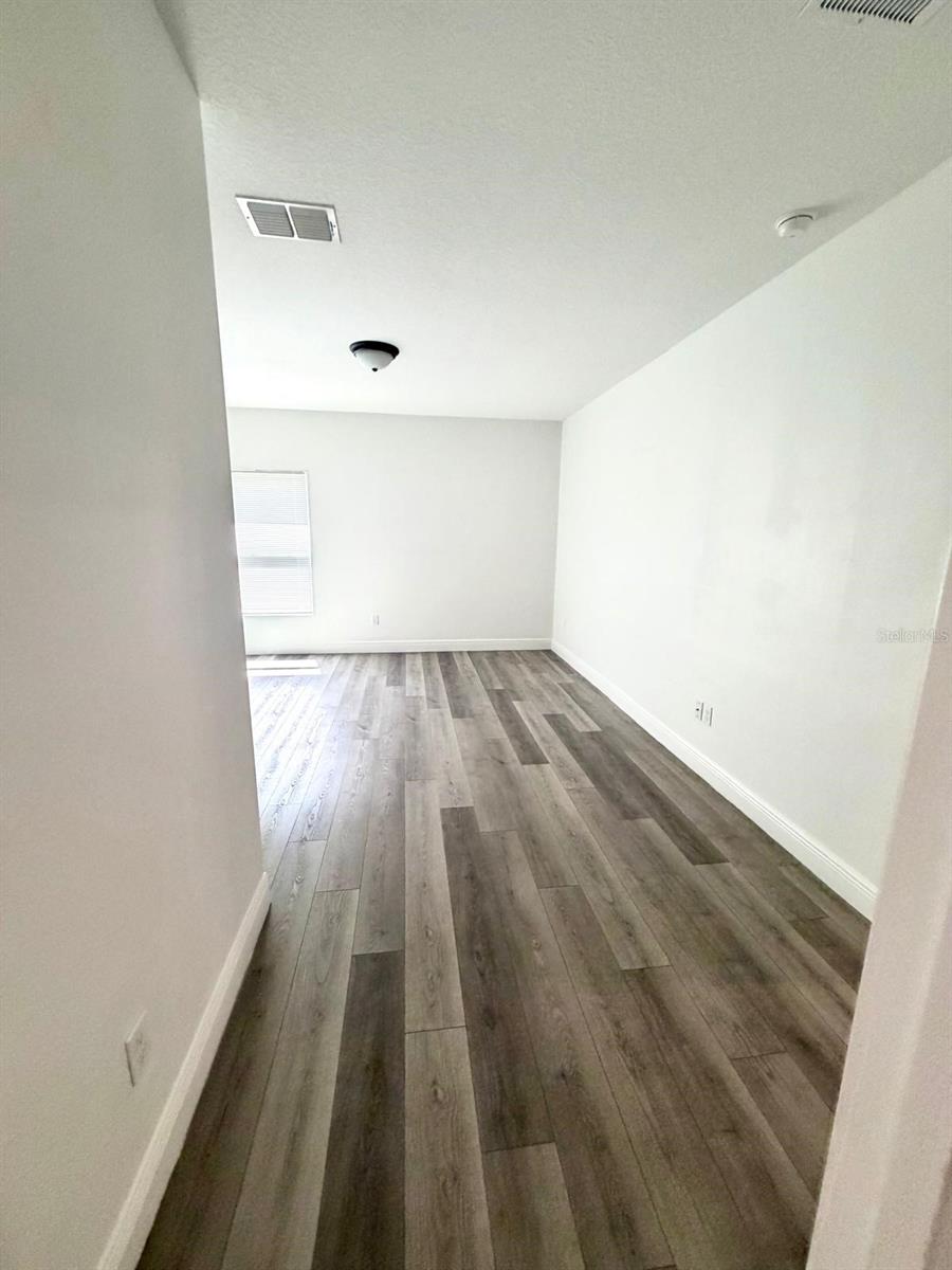 309 Clermont Dr #a Property Photo 12