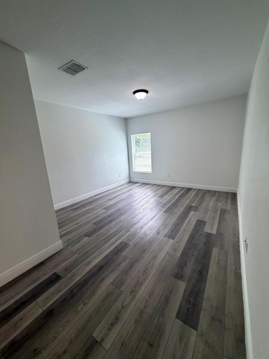 309 Clermont Dr #a Property Photo 13
