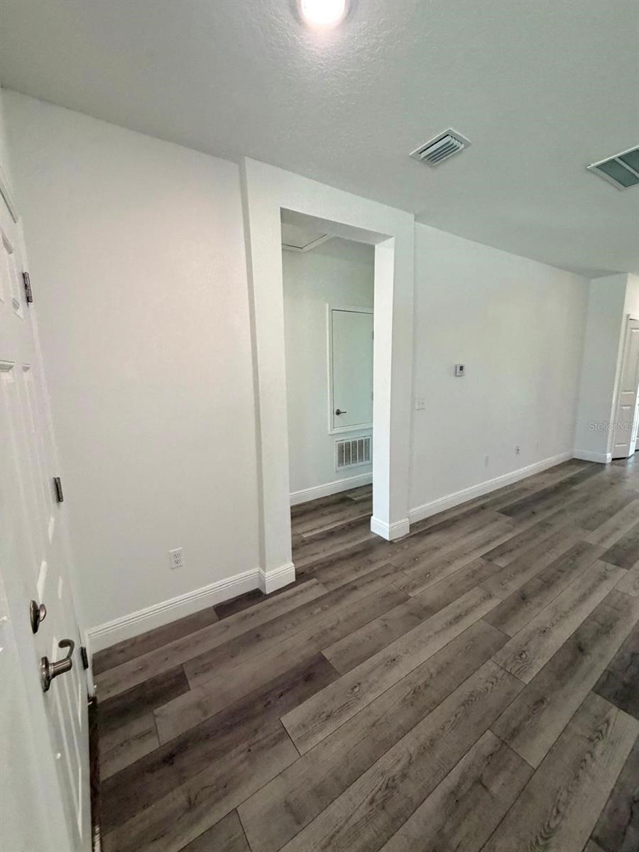 309 Clermont Dr #a Property Photo 15