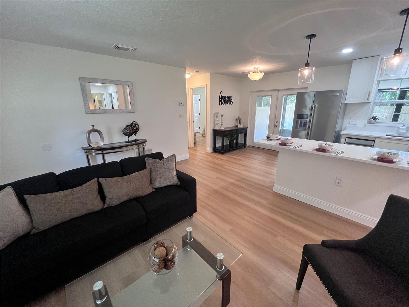 7728 Whisper Pl Property Photo 3