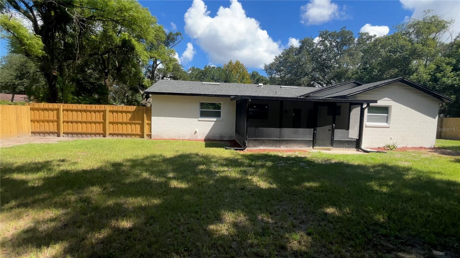 7728 Whisper Pl Property Photo 15