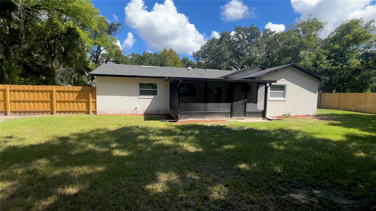 7728 Whisper Pl Property Photo 16