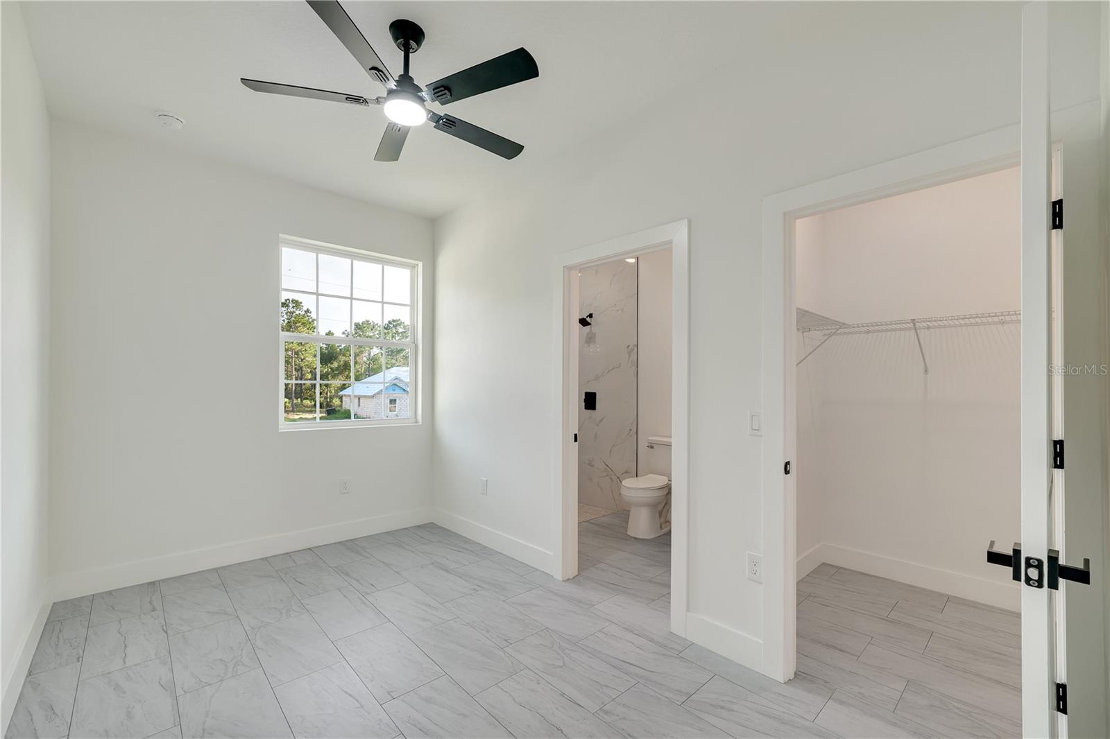 1097 W Cary Dr Property Photo 19