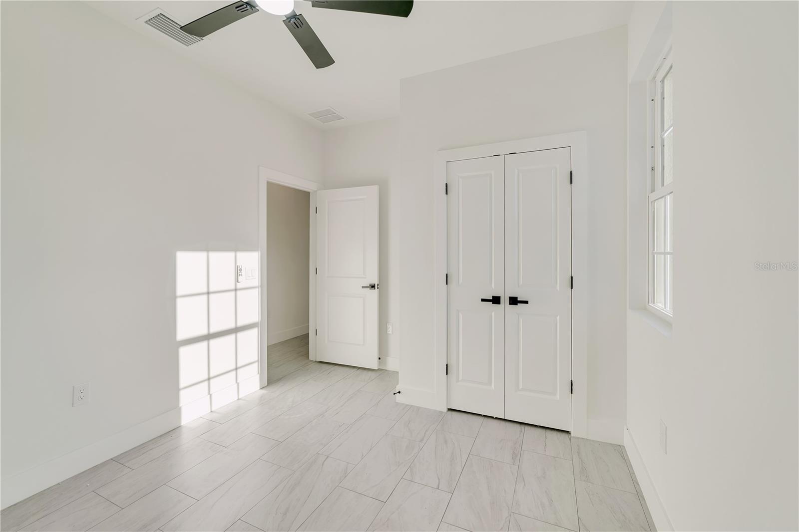 1097 W Cary Dr Property Photo 27
