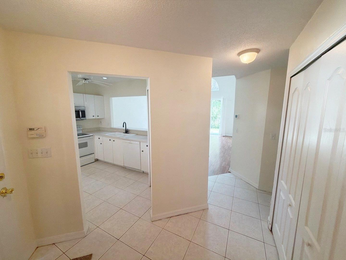 145 Nature Trl Property Photo 3