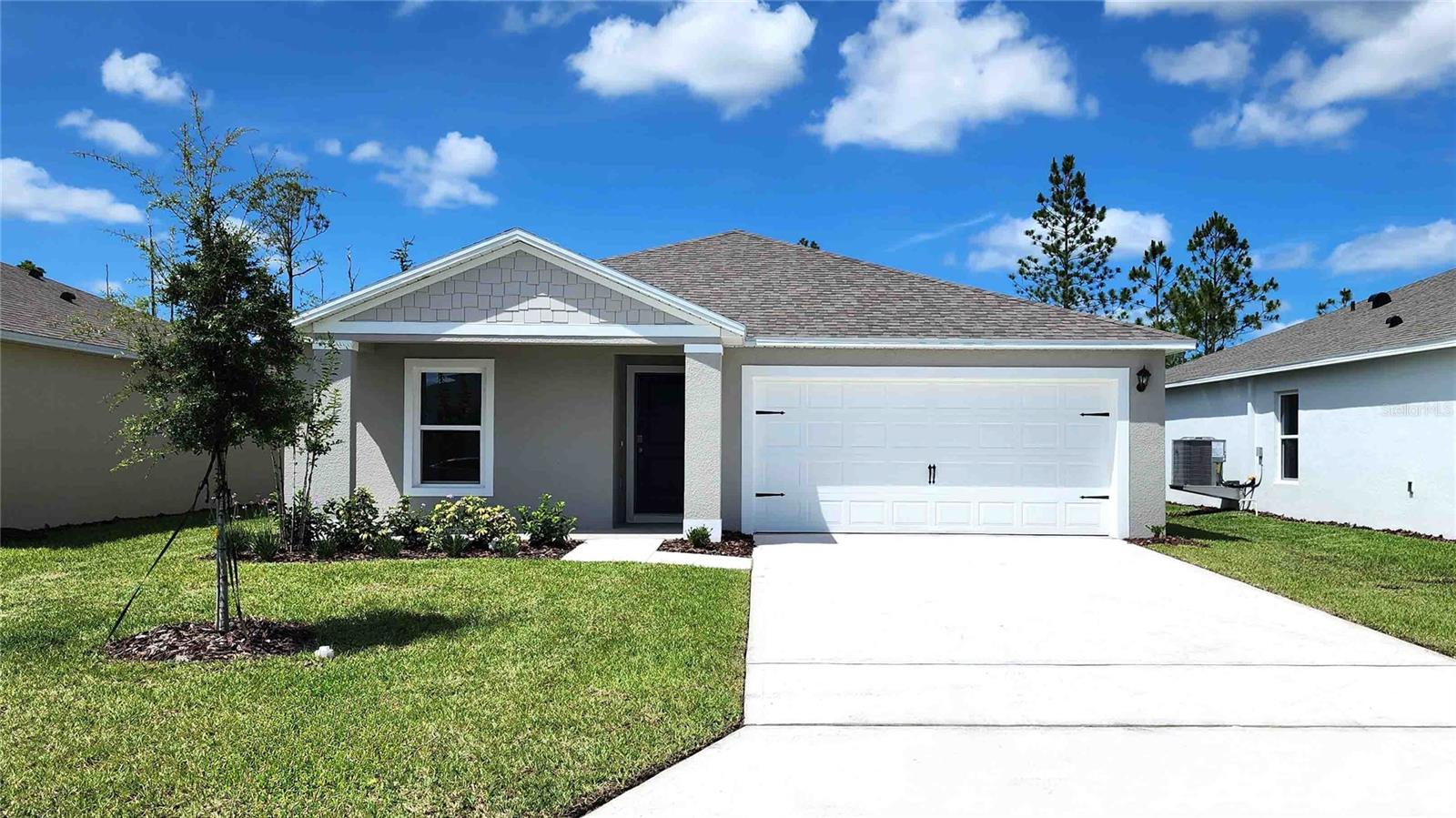 145 HEIRLOOM DR Property Photo 1