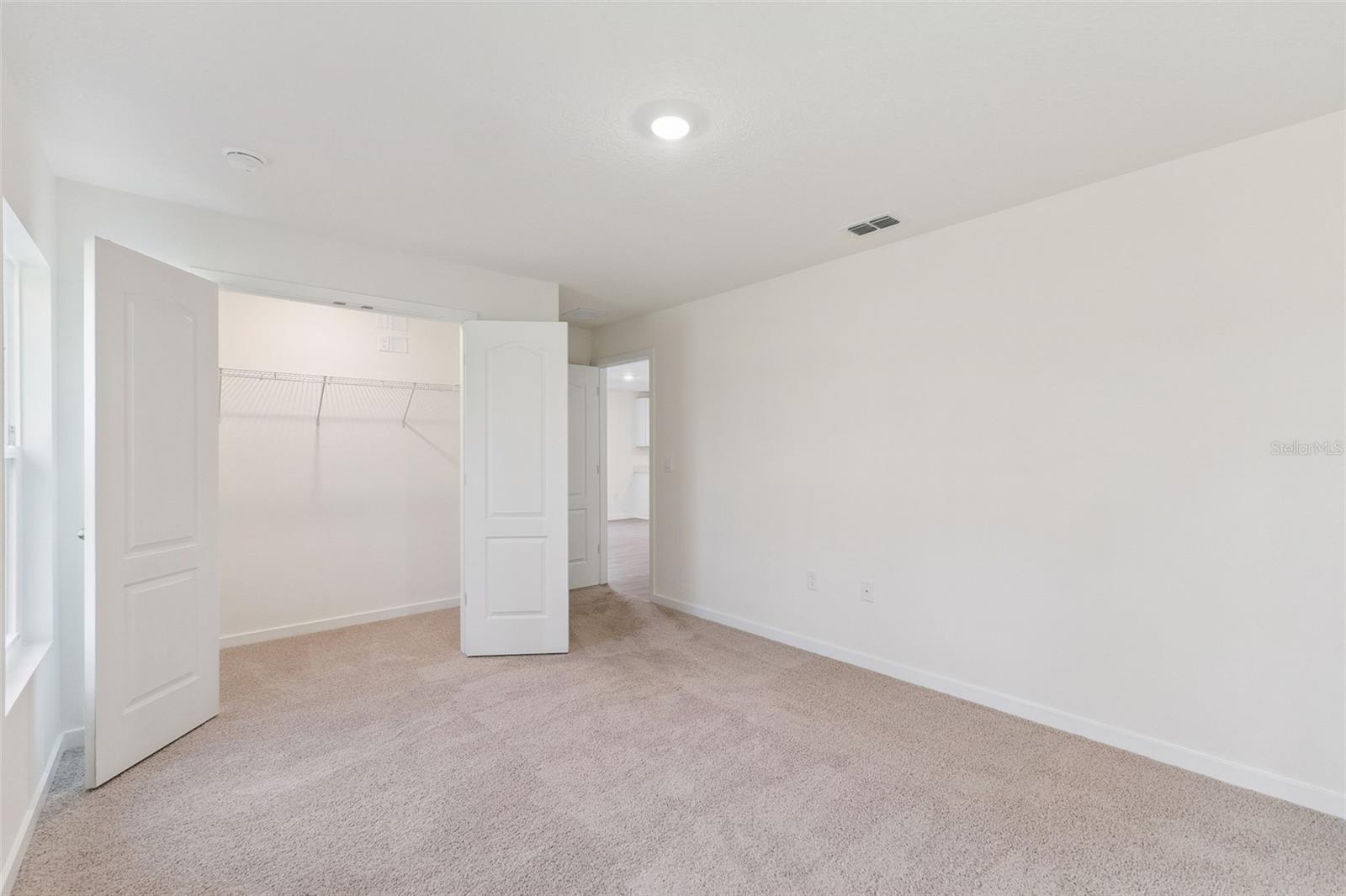 145 Heirloom Dr Property Photo 18