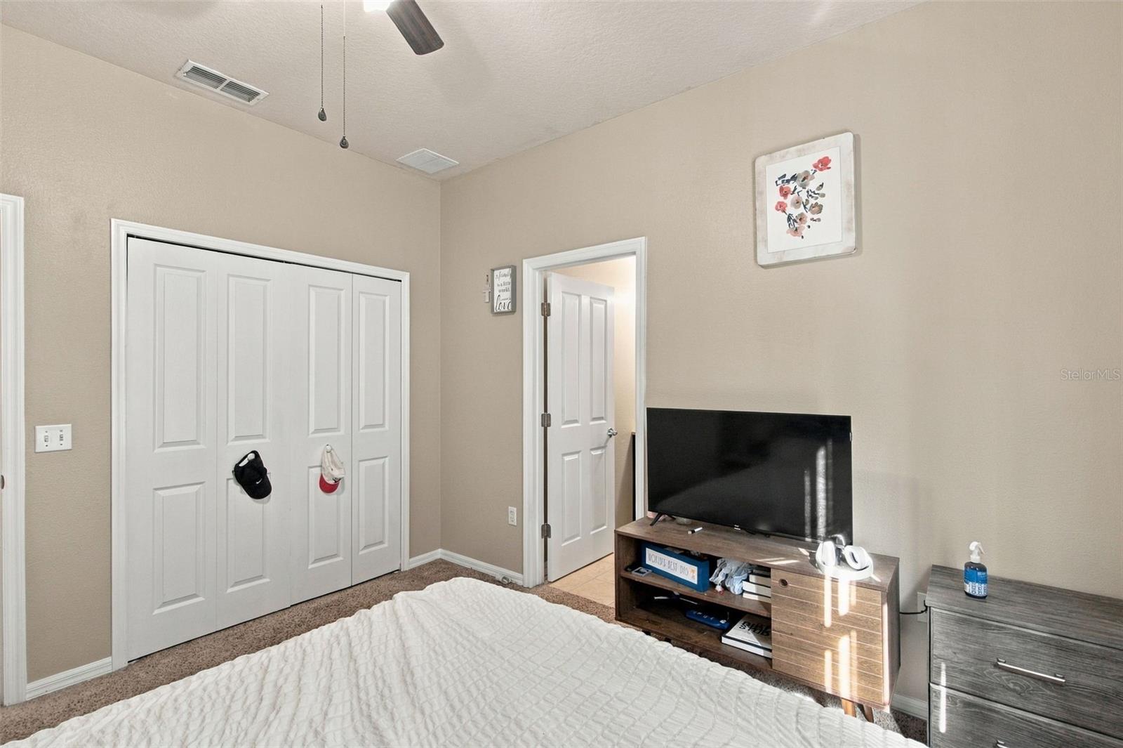 457 Madison Cir Property Photo 21