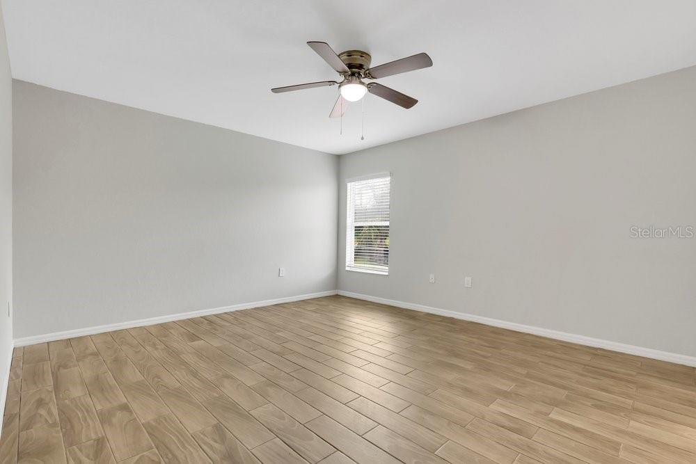 4856 Summerfield Cir Property Photo 12