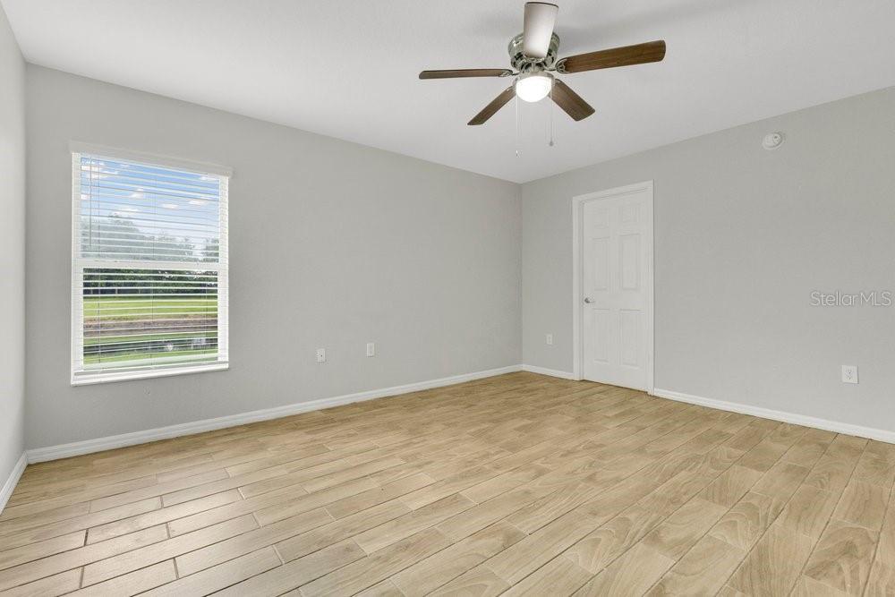 4856 Summerfield Cir Property Photo 14
