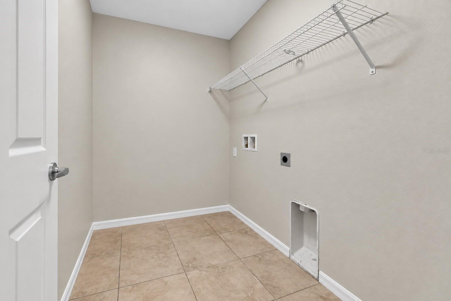 4856 Summerfield Cir Property Photo 21