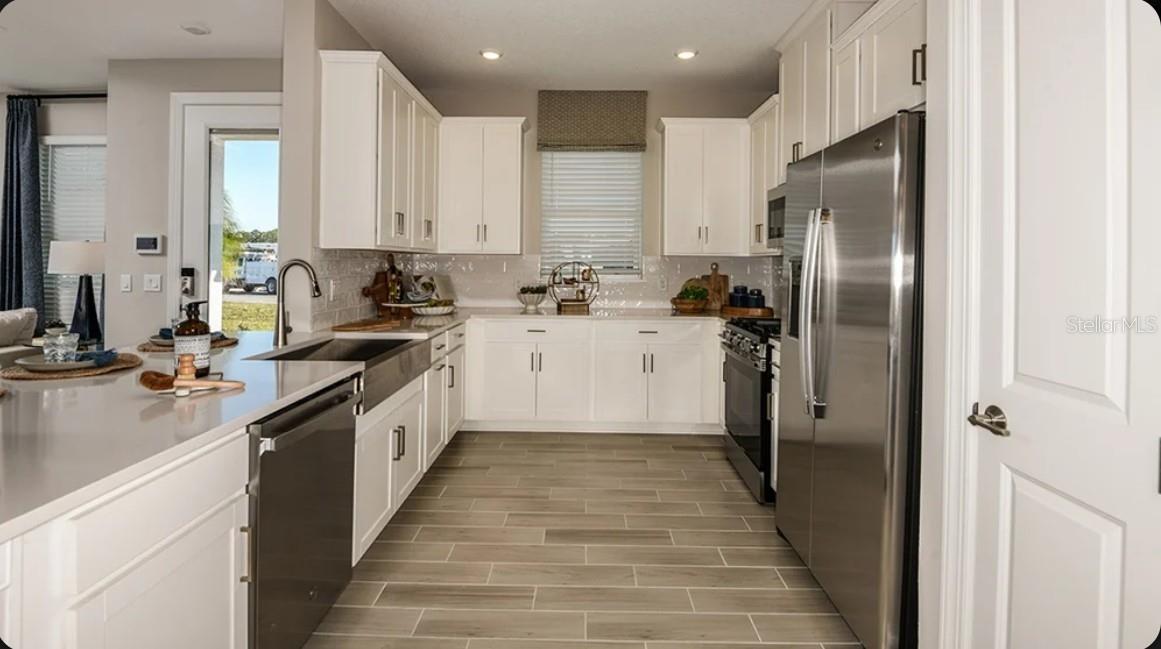 5388 Spoonflower Ct Property Photo 2