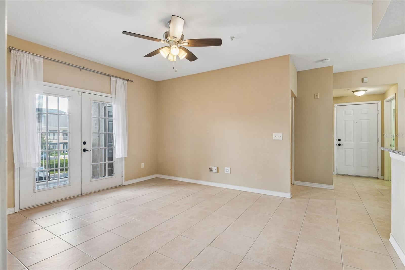 14205 Falls Church Dr #2007 Property Photo 6