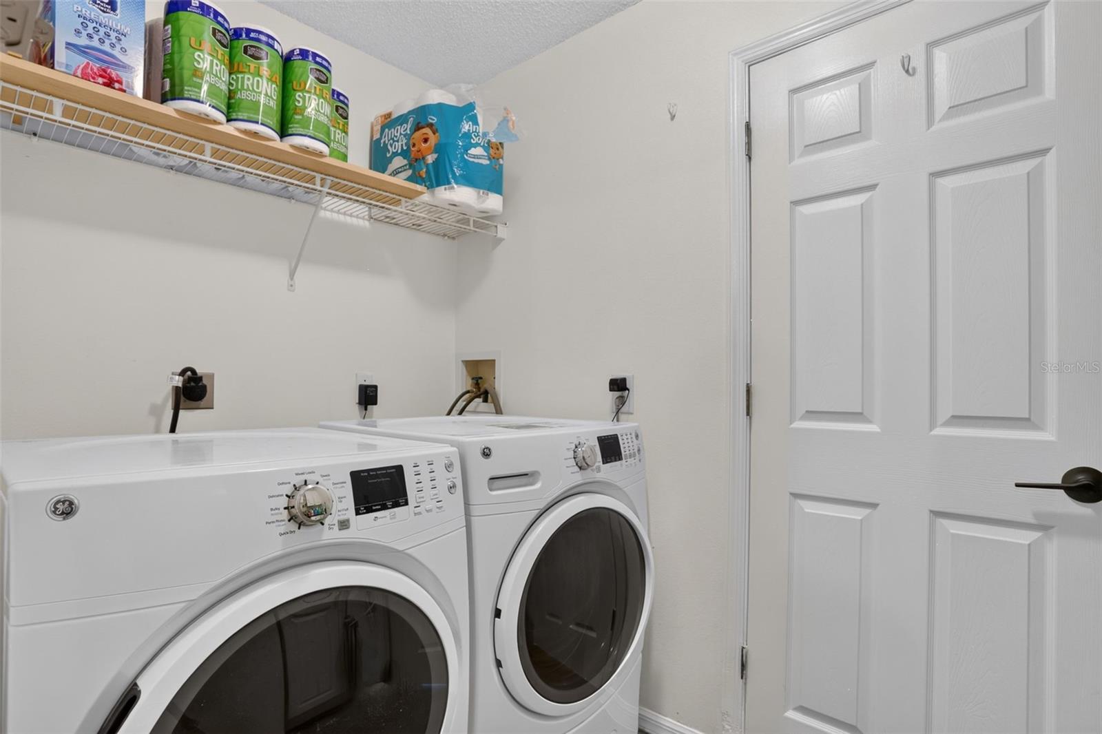 1645 Stefan Cole Ln Property Photo 9