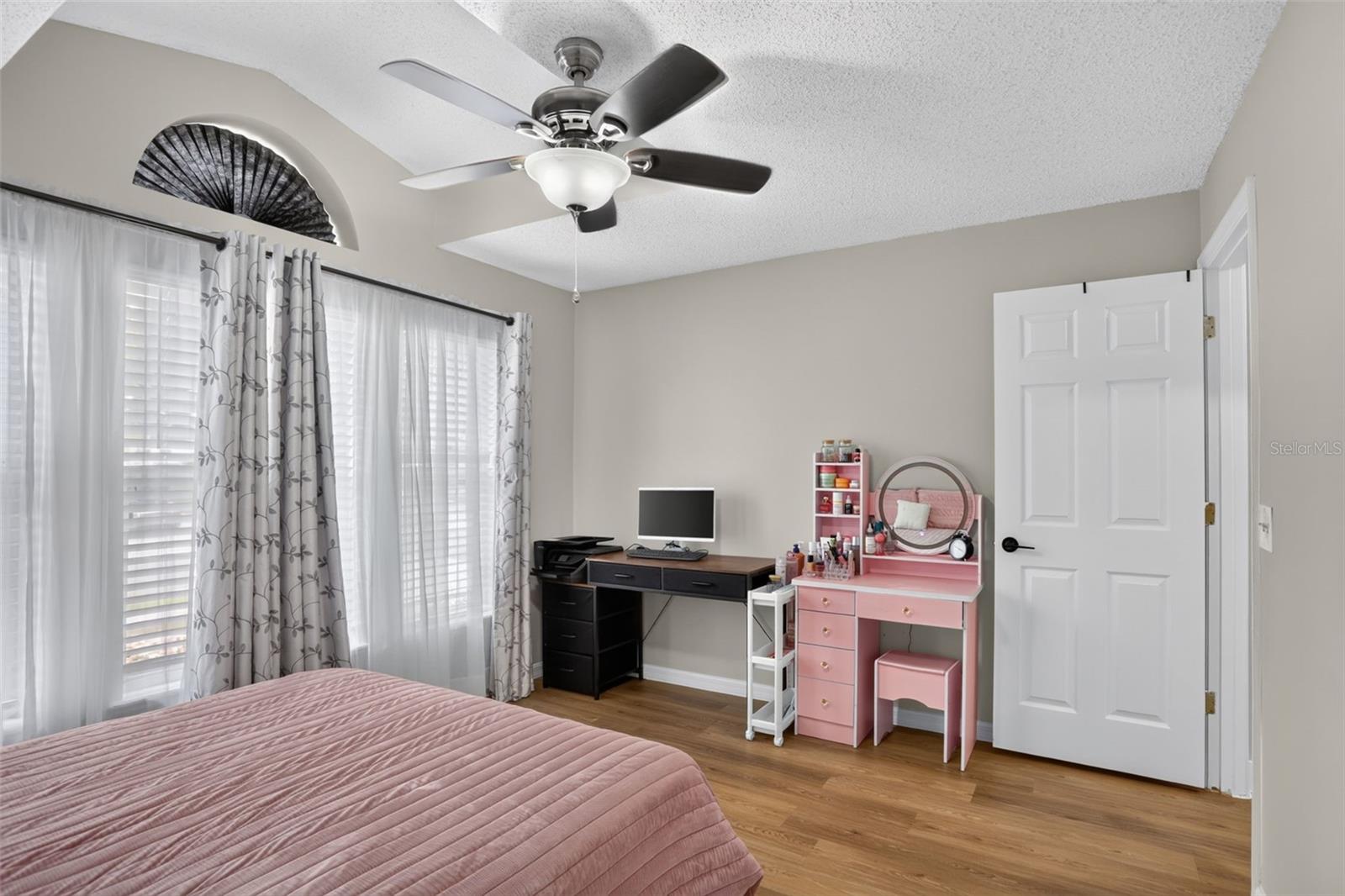 1645 Stefan Cole Ln Property Photo 12