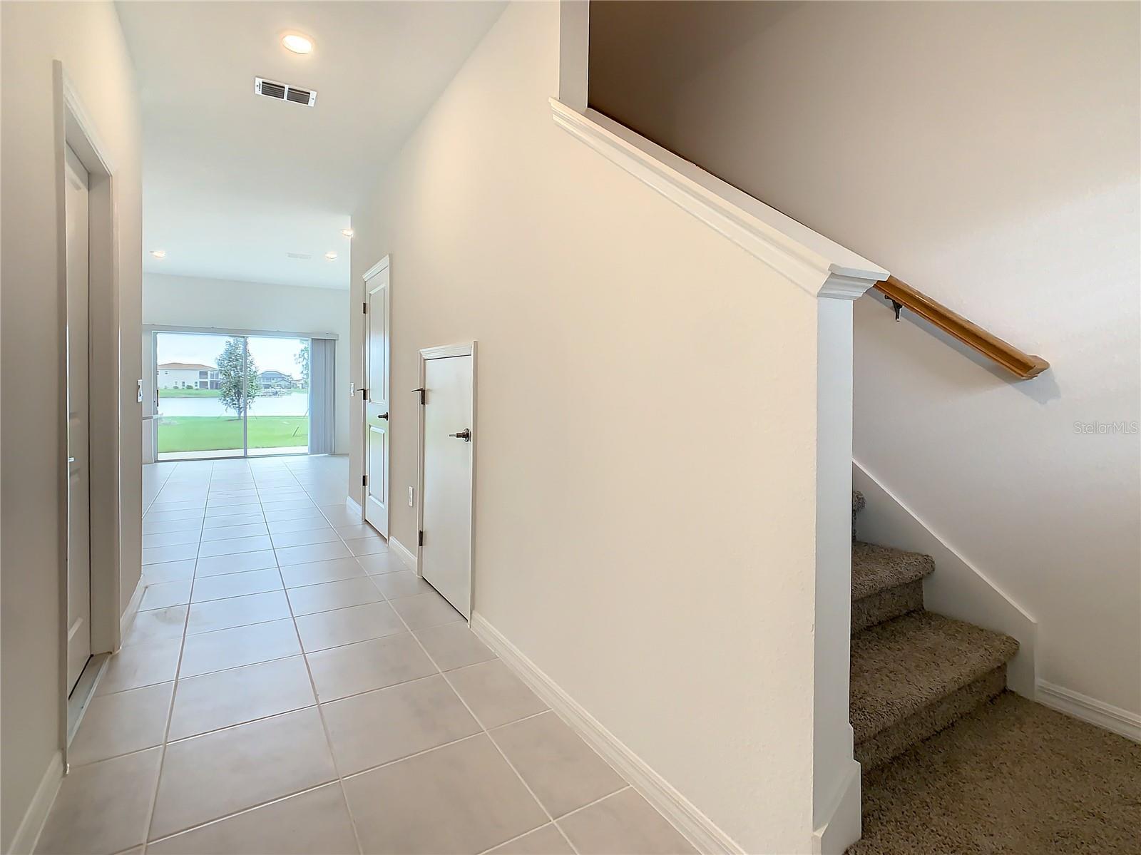 1256 Lago Vista Ct Property Photo 11