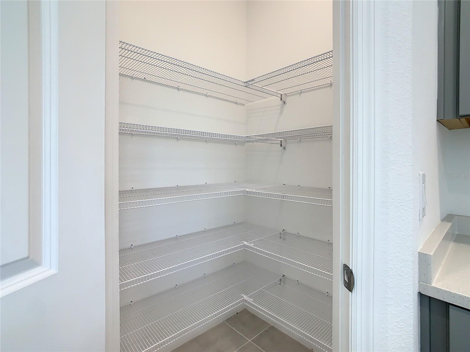 1256 Lago Vista Ct Property Photo 24