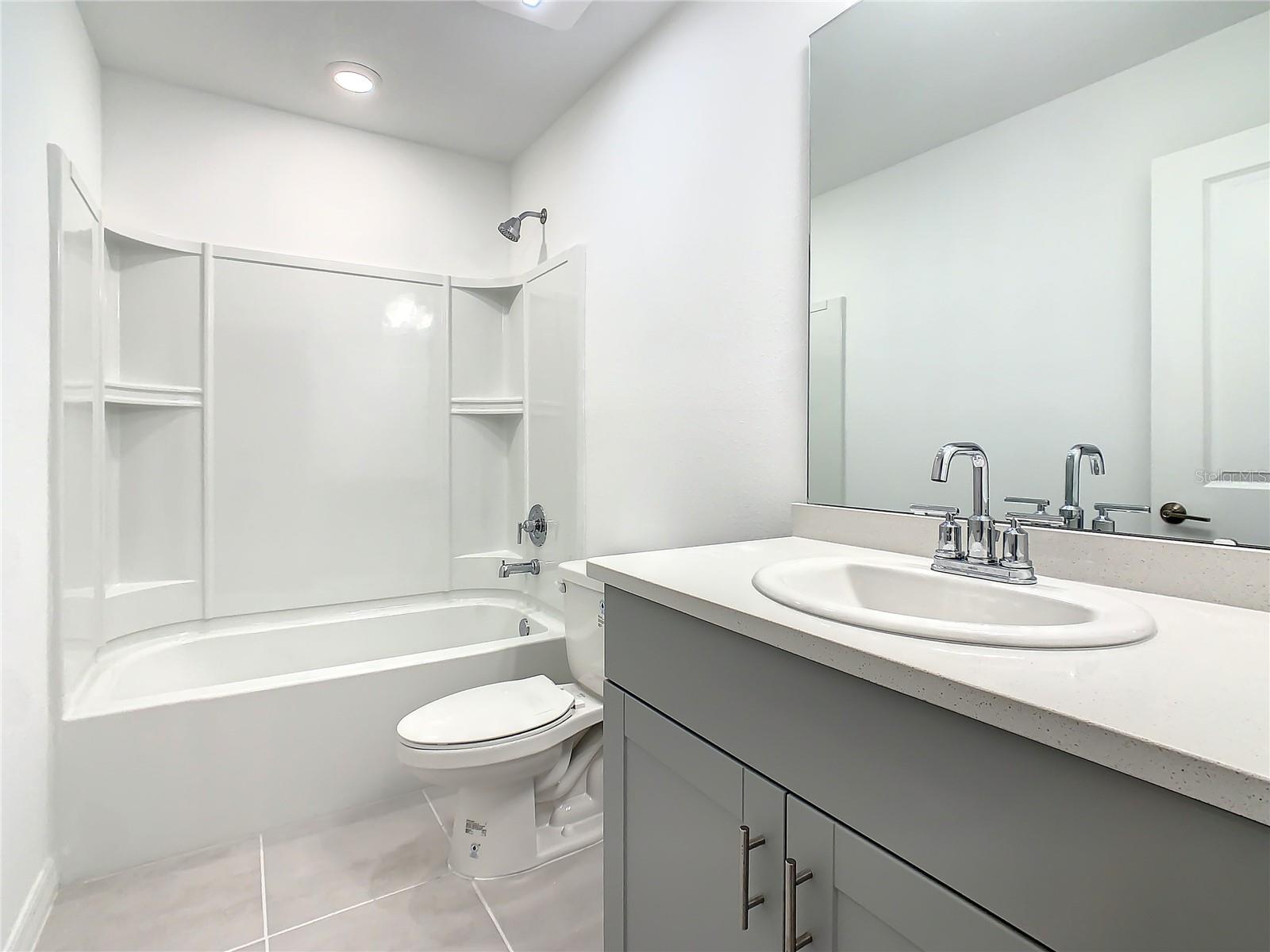1256 Lago Vista Ct Property Photo 40