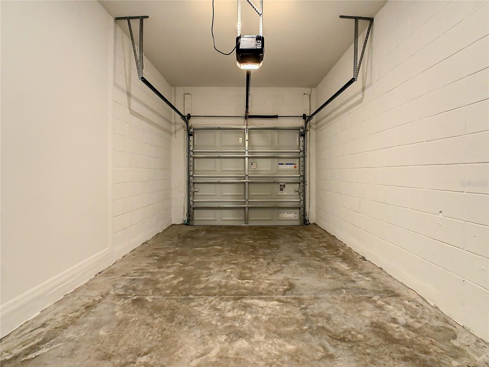 1256 Lago Vista Ct Property Photo 47