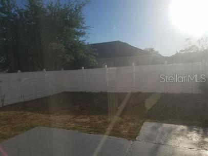 680 Basingstoke Ct Property Photo 12