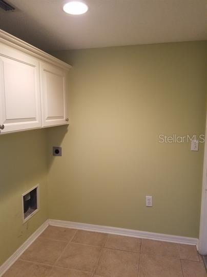 680 Basingstoke Ct Property Photo 14