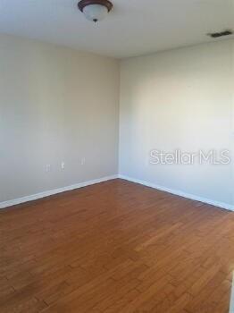 680 Basingstoke Ct Property Photo 15