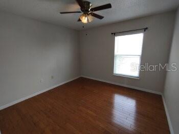 680 Basingstoke Ct Property Photo 20