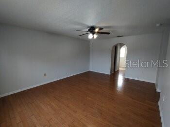 680 Basingstoke Ct Property Photo 22