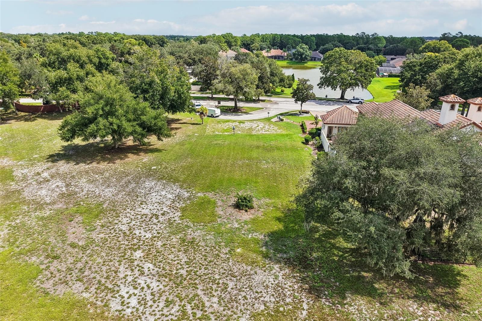 1033 Augustus Ln Property Photo 7