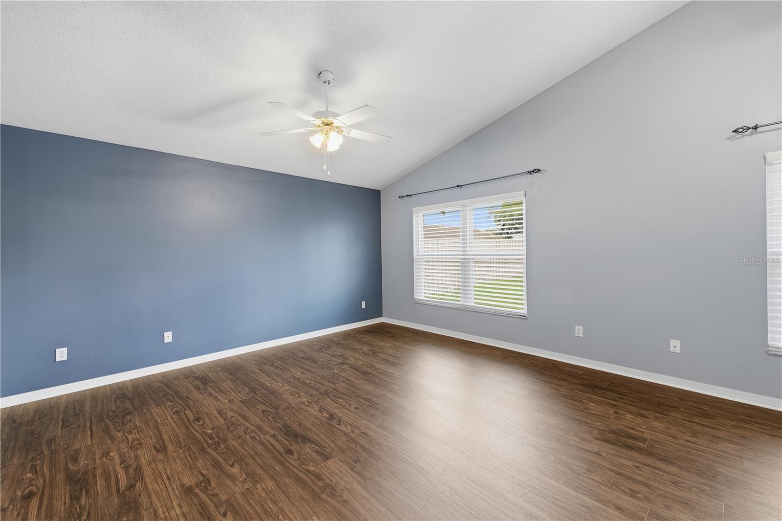329 Brightview Dr Property Photo 17