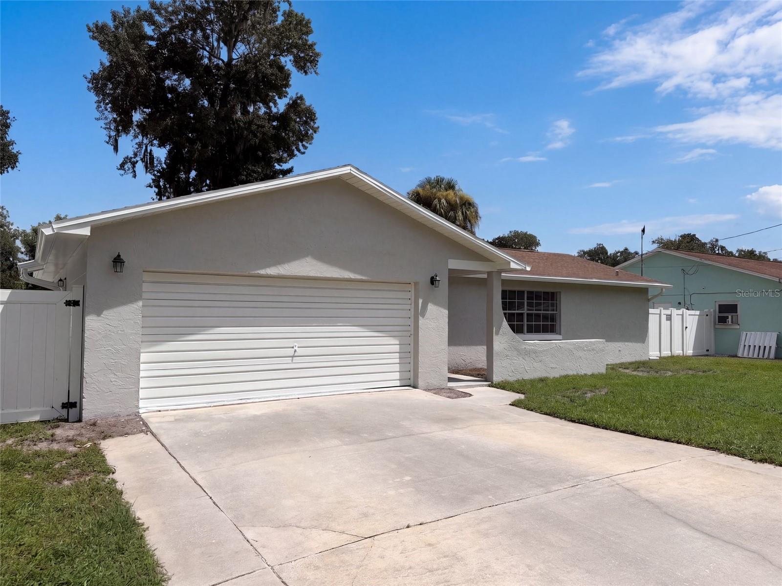 108 Camino Cir Property Photo 1