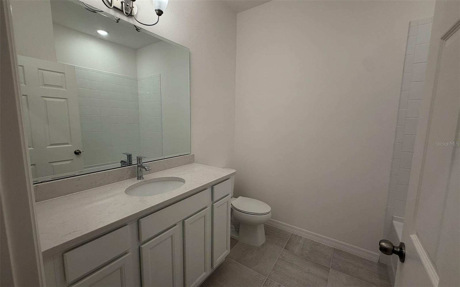 692 Birdswill Ln Property Photo 7