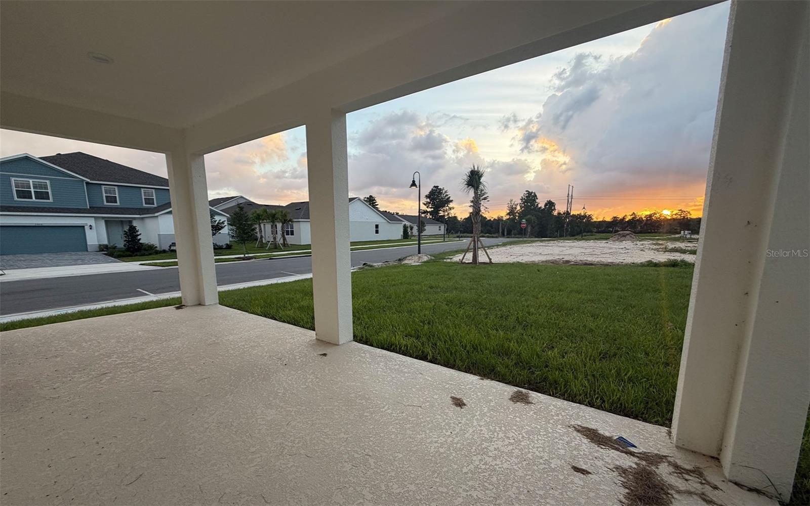 692 Birdswill Ln Property Photo 10