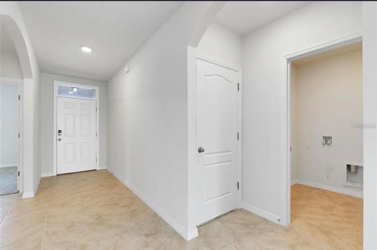 448 Panda Pl Property Photo 6
