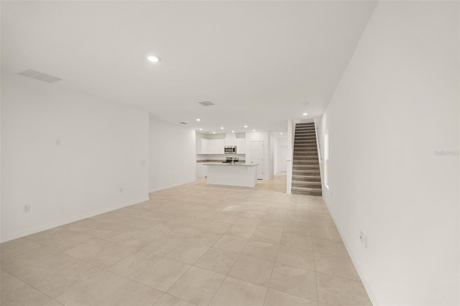 1260 White Ash Loop Property Photo 6