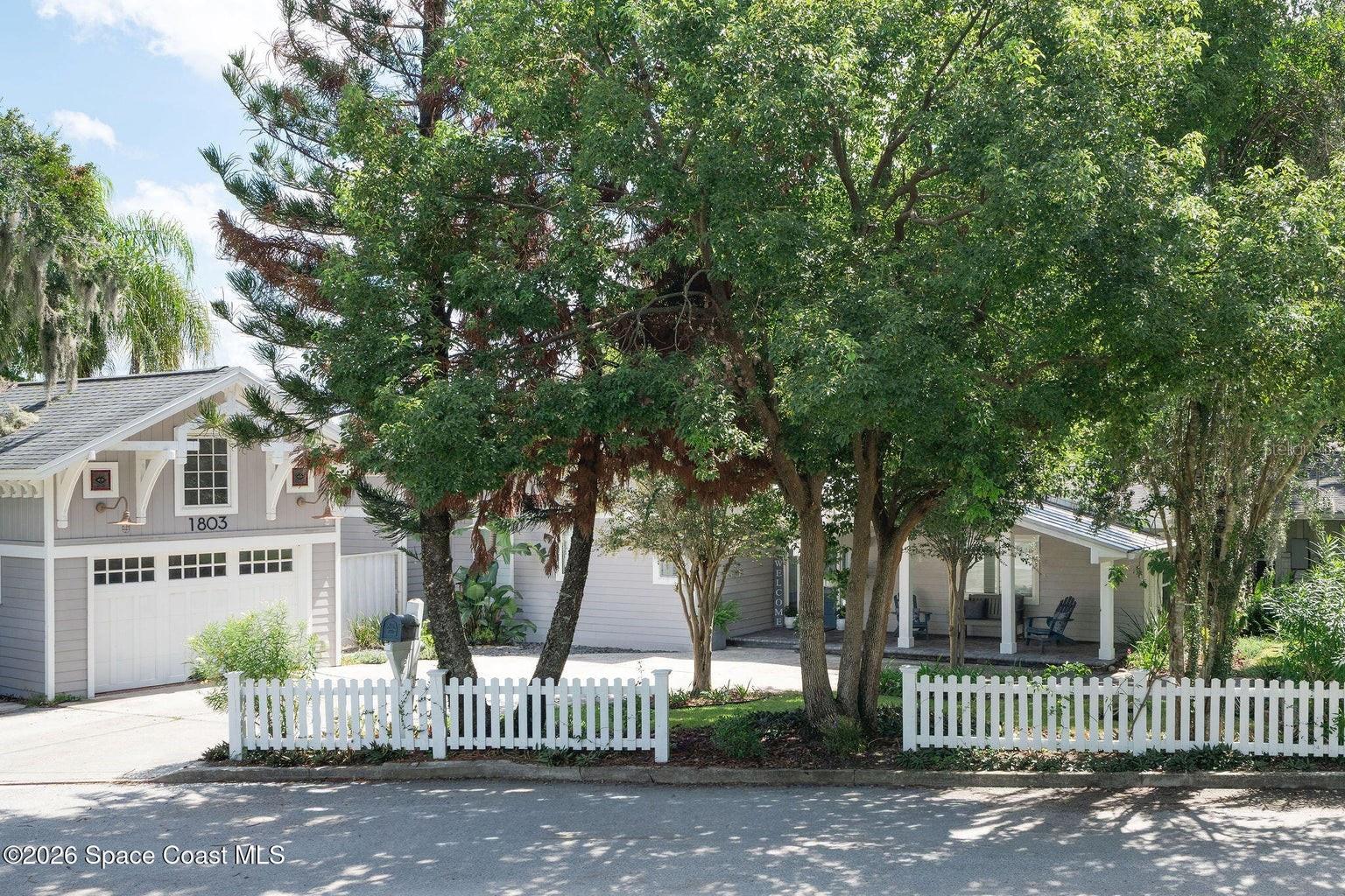1803 Barker Dr Property Photo 3