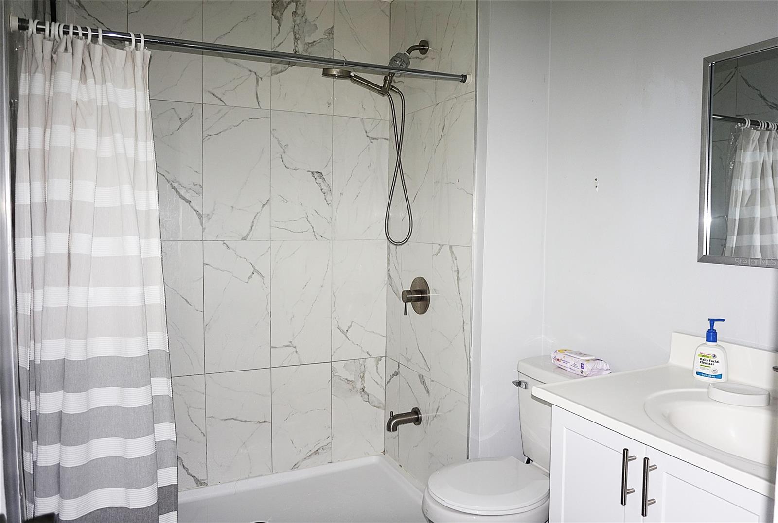 29 E Bob White St Property Photo 10