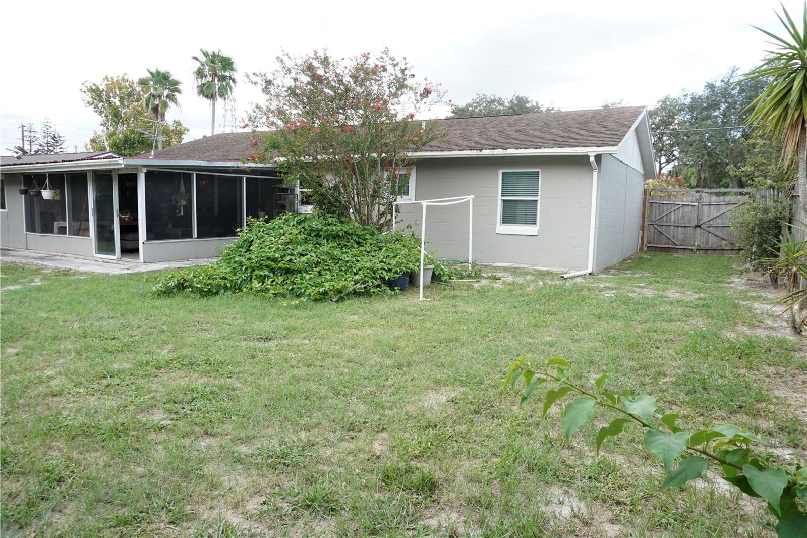 29 E Bob White St Property Photo 13