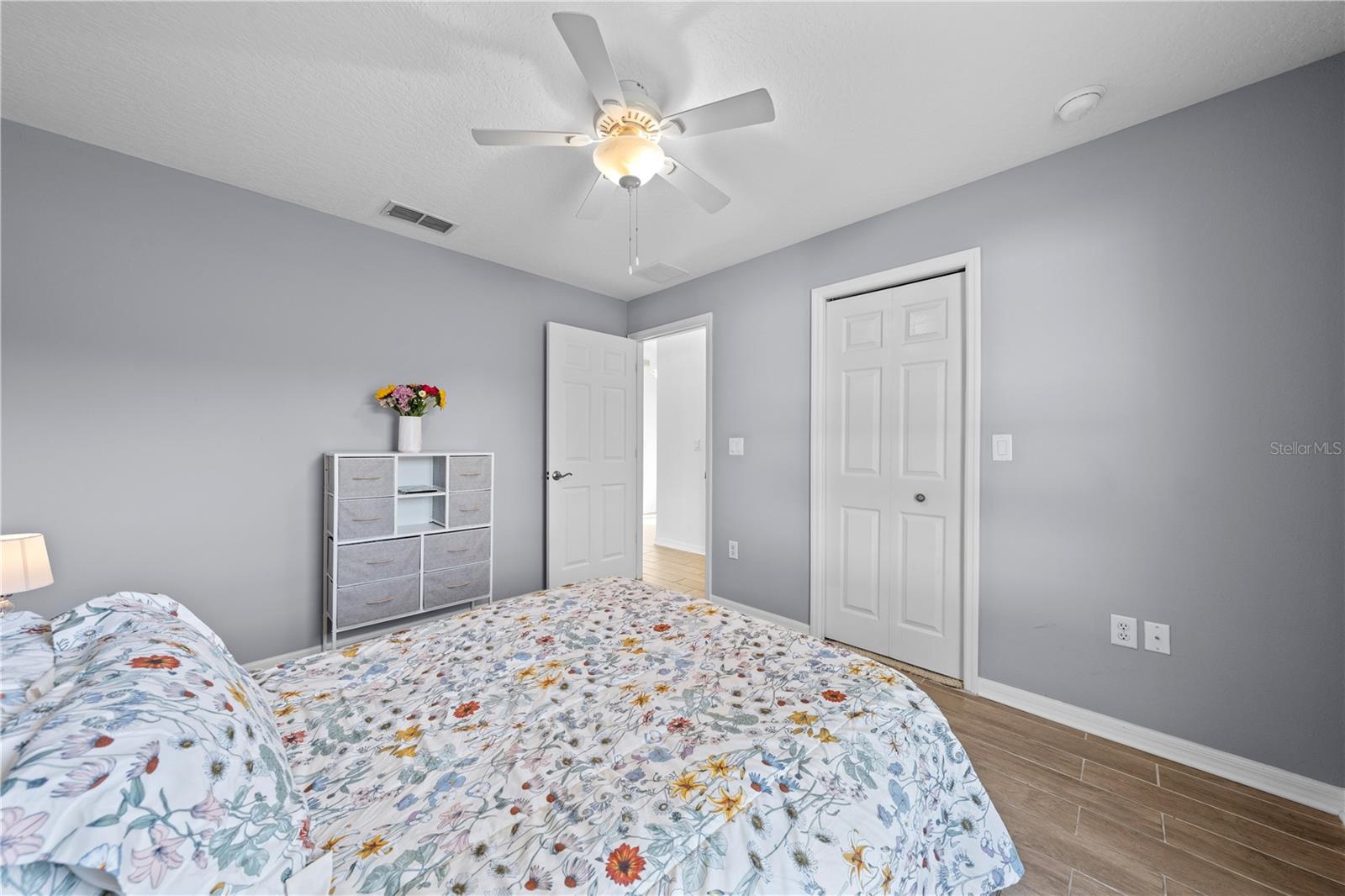 4200 Cracker Ct Property Photo 8
