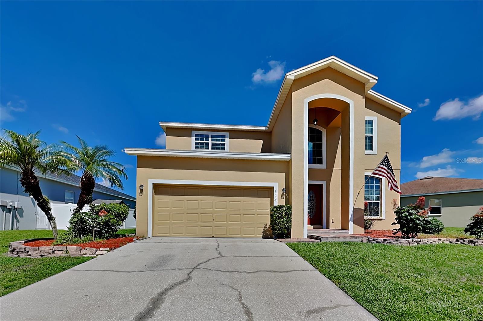 O6442084 Property Photo 1