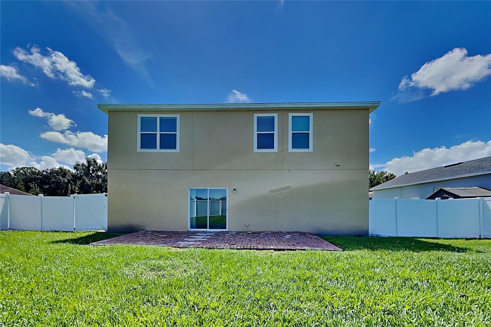 O6442084 Property Photo 22