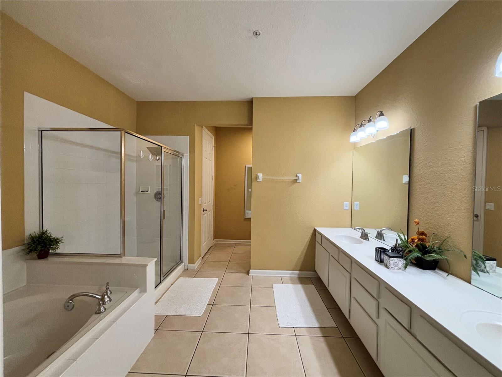 5048 Shoreway Loop #101 Property Photo 10