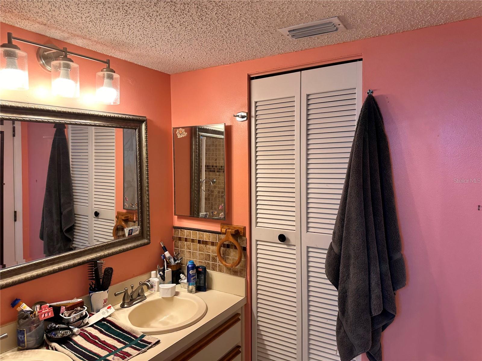 891 Merrimac St Se Property Photo 23